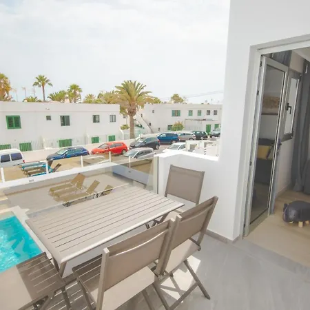 6 Rociega 35 Puerto del Carmen (Lanzarote)